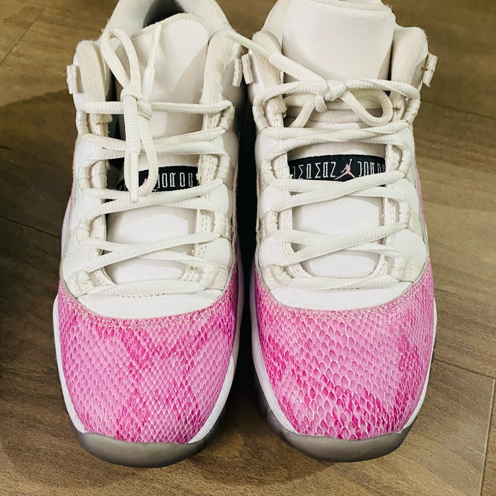 ❌SOLD❌Air Jordan 11 Retro Low GG "Snake" Size 6Y= 8W